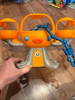 Octonauts Above and Beyond Octopod Playset